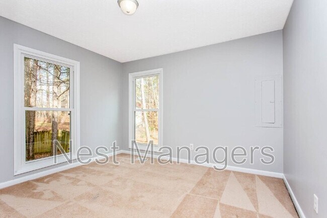 Building Photo - 485 Wilder Dr
