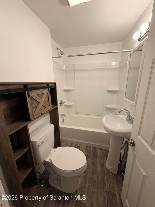 Building Photo - 317 10th Ave