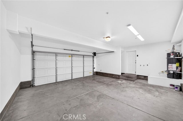 Building Photo - 15919 Halldale Ave