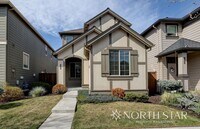 Building Photo - Charming home in Bend!