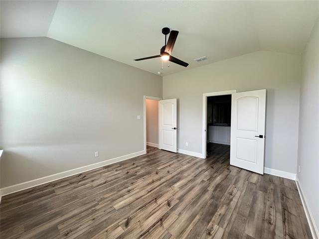 Building Photo - 713 Emerson Dr