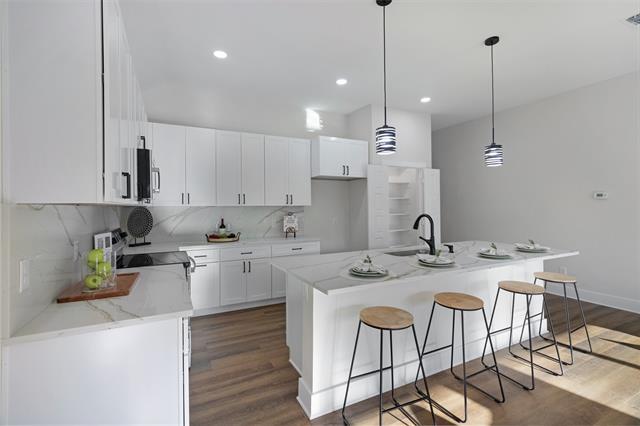 Building Photo - 1437 Norwood Dr