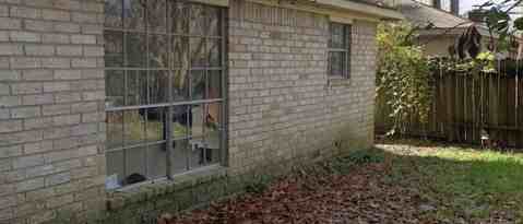 Building Photo - 4911 Algernon Dr