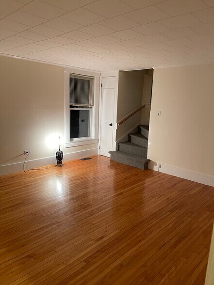 Building Photo - 183 North St