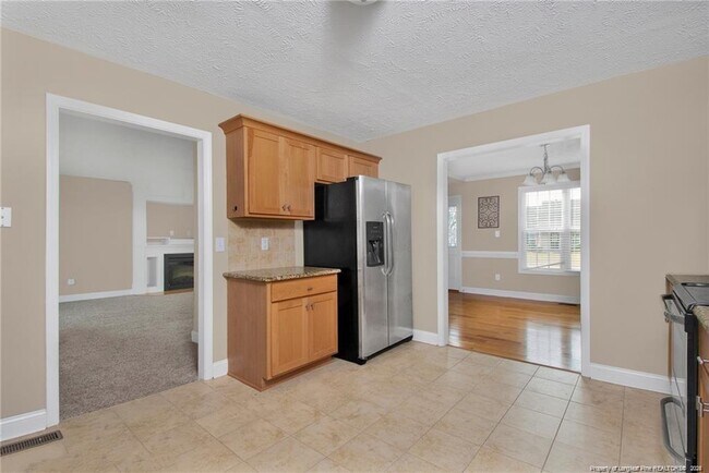 Building Photo - 4213 Pleasantburg Dr