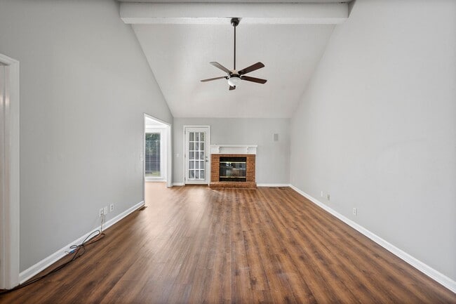 Building Photo - 1503 Stone Hill Rd