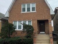 Building Photo - 5207 W School St