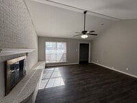 Building Photo - 3128 Sunset Dr
