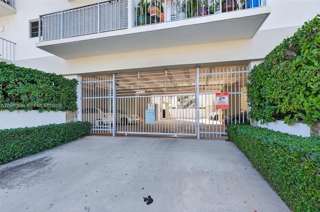 Building Photo - 1428 Euclid Ave