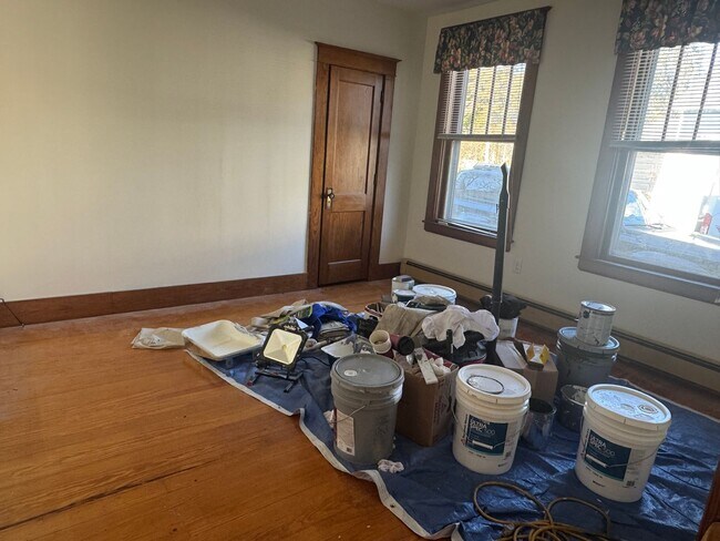 Building Photo - 3 Bedroom home in Lebanon