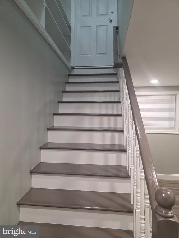 Building Photo - 3604 Lakota Rd