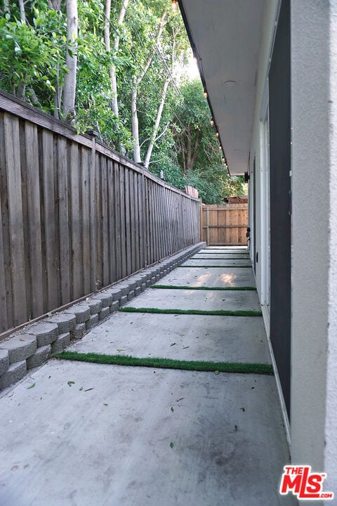 Building Photo - 22450 Dolorosa St