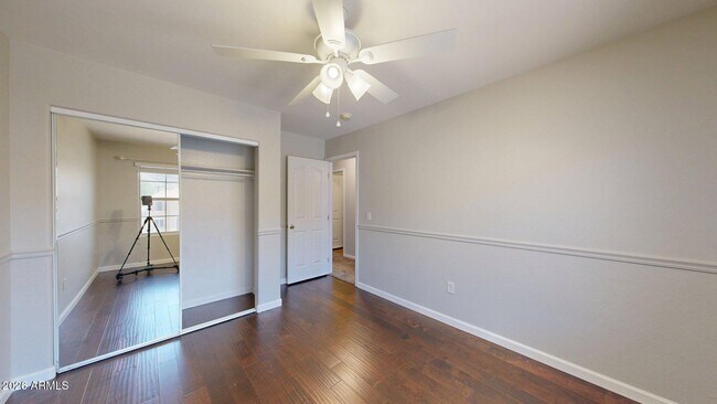 Building Photo - 451 W Mountain Sage Dr