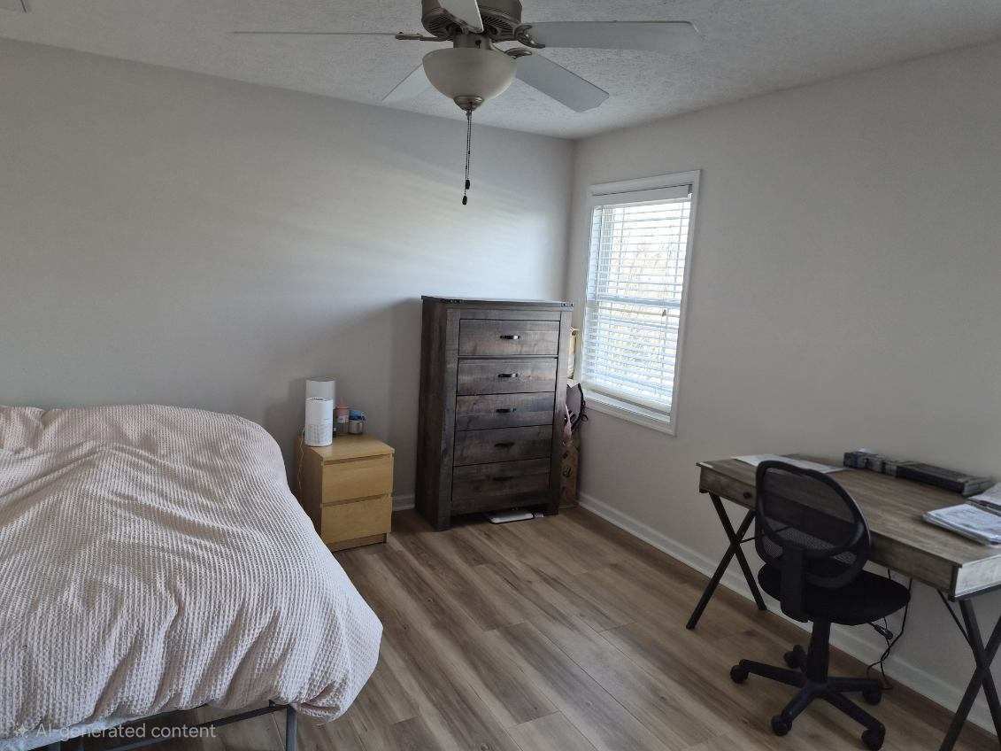 Primary bedroom - 207 Portico St