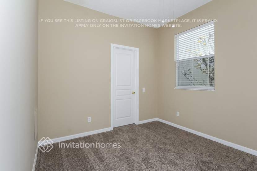 Building Photo - 362 Fareham Dr