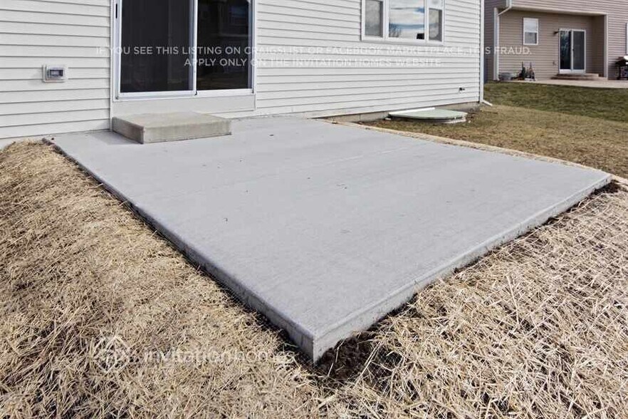 Building Photo - 1415 Baltz Dr