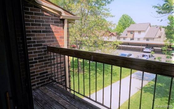 Building Photo - 34633 Clarkson Dr E