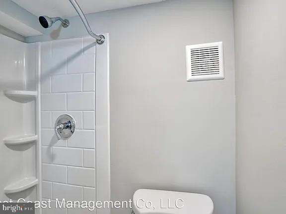 Building Photo - 917 N Calvert St