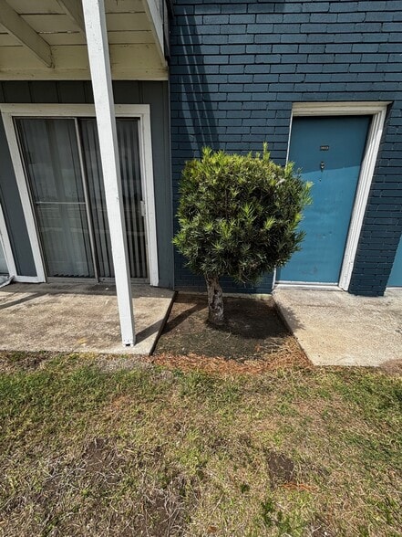 Building Photo - Edinburg Place Apartments