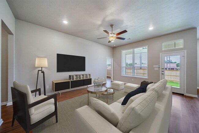 Building Photo - 1026 Tomball Downs Dr