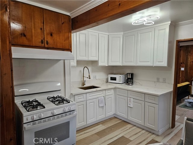 Building Photo - 32868 Deer Ln