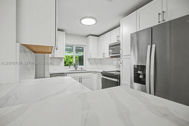 Building Photo - 9541 SW 165th St