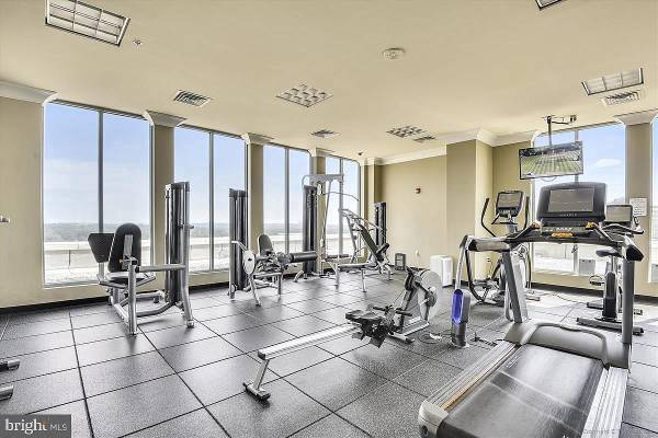 Rooftop gym - 851 N Glebe Rd