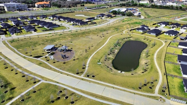 Building Photo - 1018 Bluegill Ln