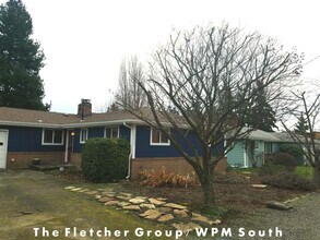 Building Photo - 14642 7th Ave SW