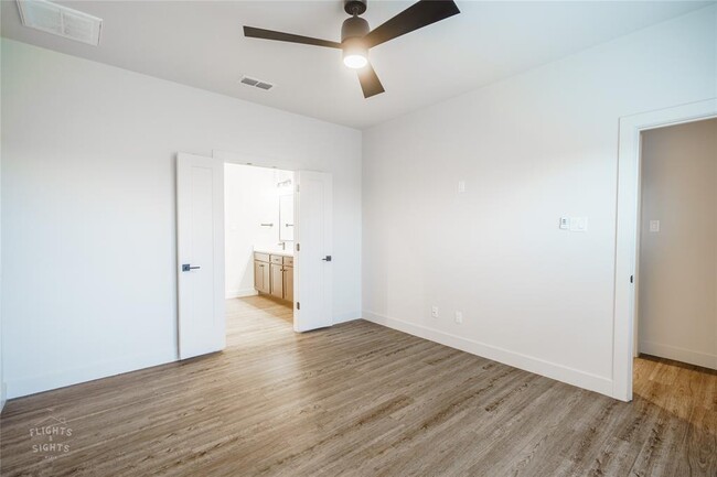 Building Photo - 3841 Kala Dr