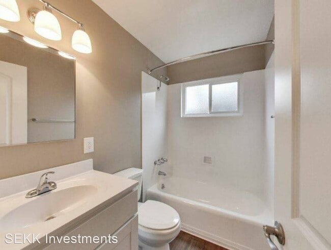 Building Photo - 1 br, 1 bath Apartment - 658 Cherry Way