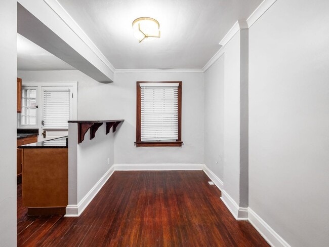 Building Photo - 83 W 1st Ave