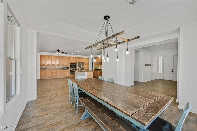 Building Photo - 7221 Sandy Plains Ave
