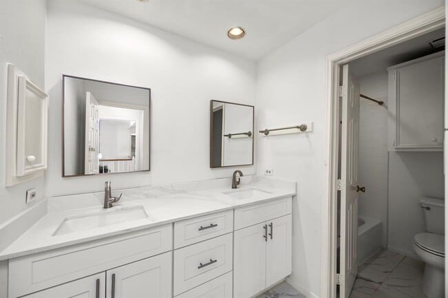 Building Photo - 4402 Chipping Ct