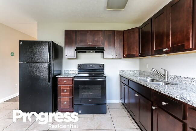 Building Photo - 4770 Sullivant Ave