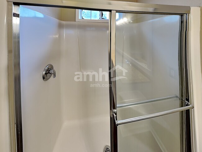 Building Photo - 10206 Orchard Grass Ct