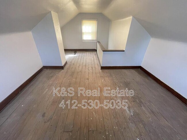 Building Photo - 2621 Milburn St