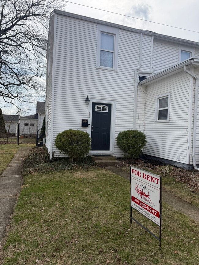 Building Photo - FordAve12