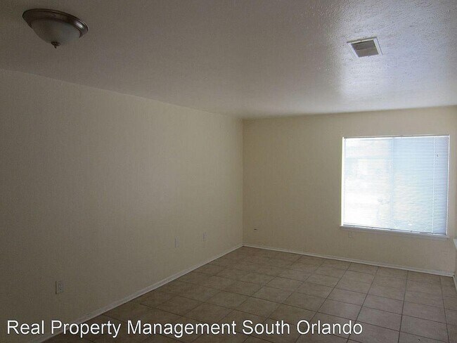 Building Photo - 2434 Skan Ct #15-G