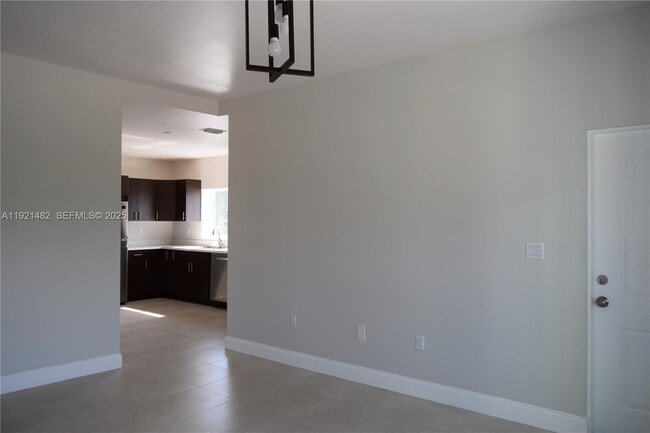 Building Photo - 445 SW 78th Ct