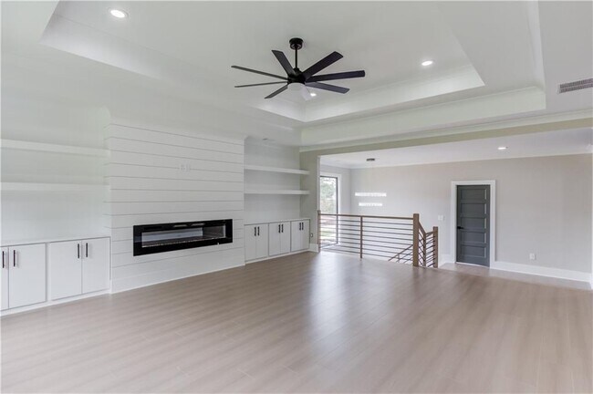 Building Photo - 37 Deer Cyn Dr