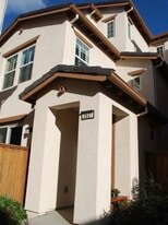 Building Photo - 2927 Kobio Dr