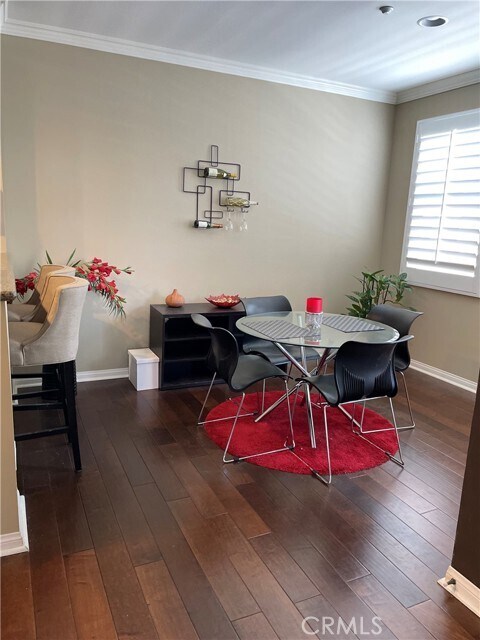 Building Photo - 16 Compass Ct