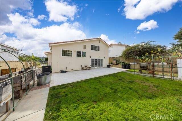 Building Photo - 22855 Ironbark Dr