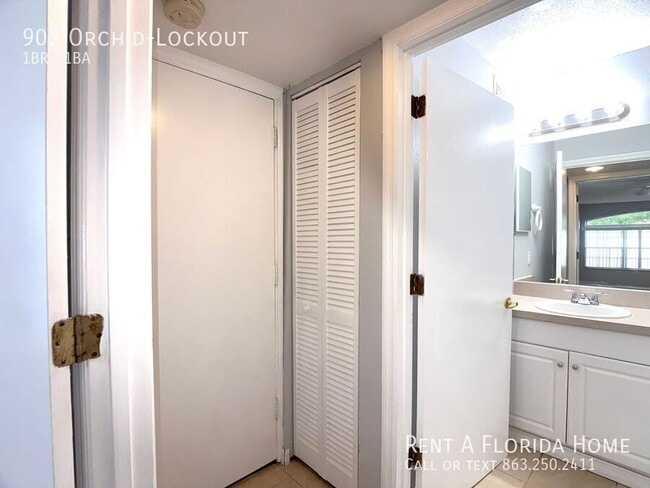Building Photo - 902 Orchid-Lockout-