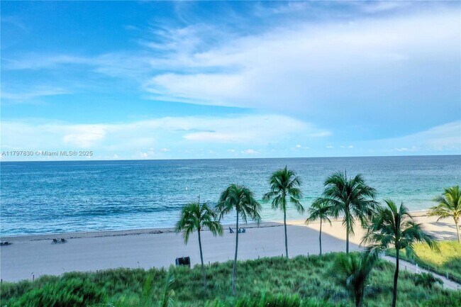Building Photo - 10201 Collins Ave