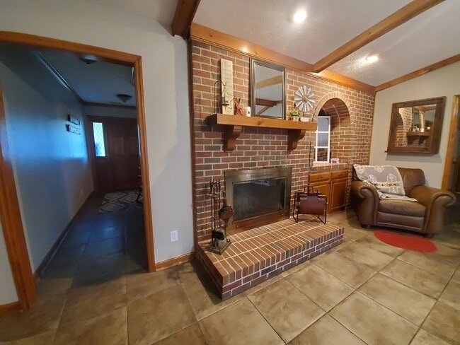 Building Photo - 5086 Rio Dosa Downs