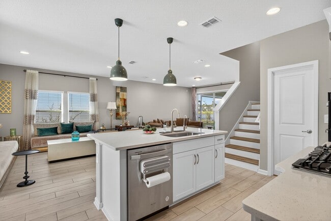 Building Photo - Fully Upgraded Home