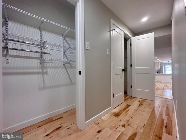 Building Photo - 2821 W Girard Ave