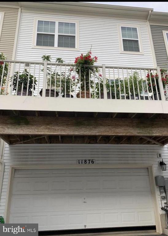 Building Photo - 11876 Country Squire Way